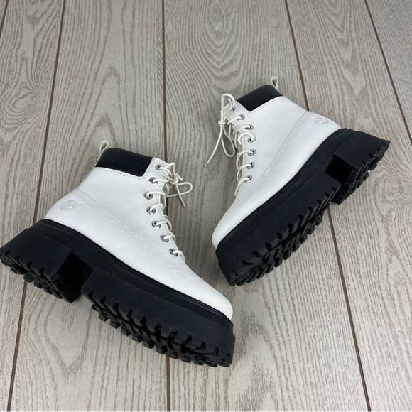 Timberland Women's Sky Waterproof Lace-Up Boots US7 Bright White Nubuck $165 - Picture 5 of 11